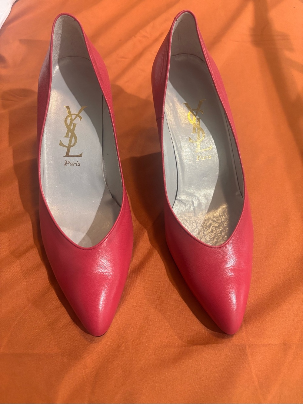 Yves Saint Laurent Hot Pink Leather Pointed-Toe Pumps